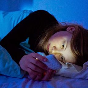 آیا تکنولوژی باعث کم خوابی ما شده است؟